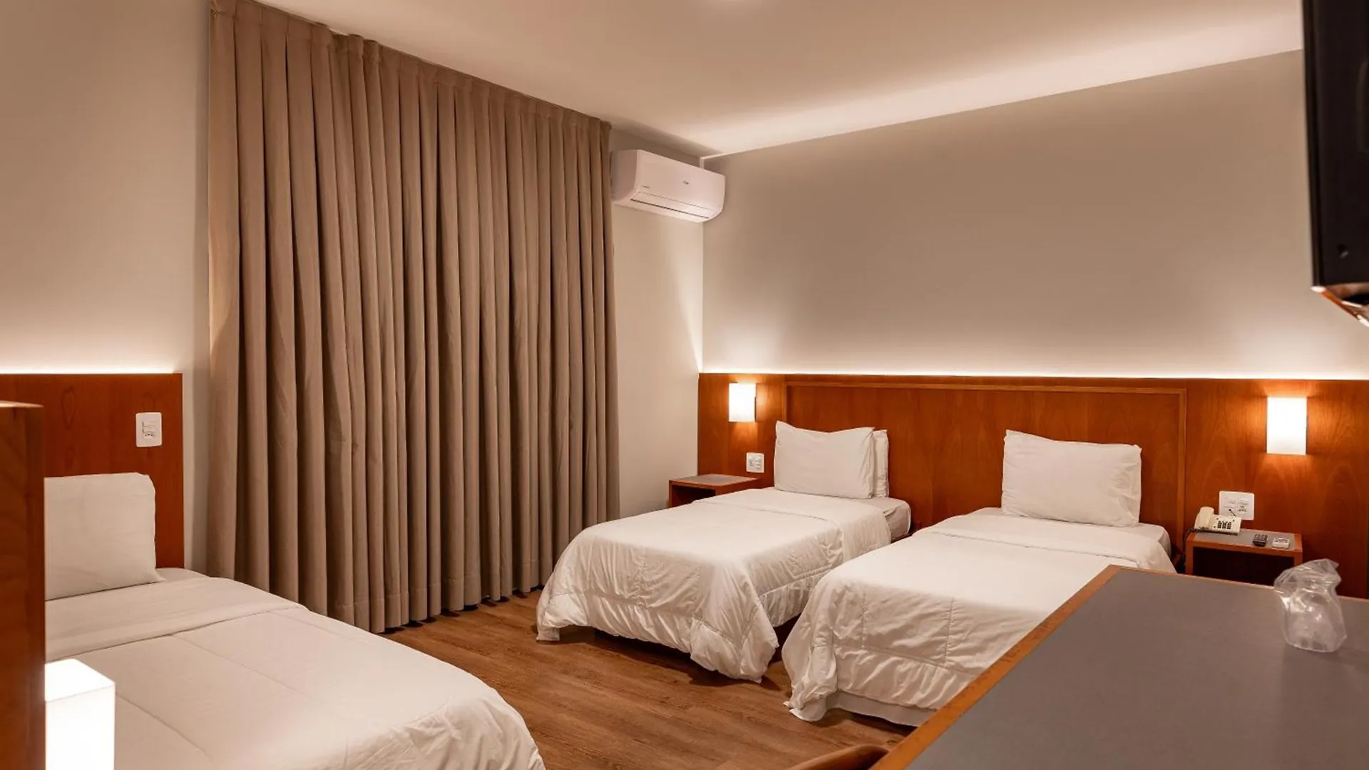 Monthez Hotel&Eventos Brusque Brasil