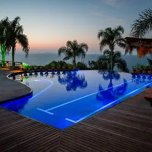 Refugio Do Estaleiro Resort